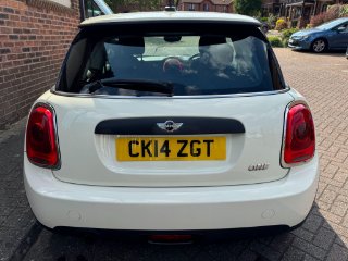 /photos/1045/11f82674-0147-46e7-a0b2-6ebe1522d1c6_i320x240.jpg