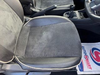 /photos/1045/32d9b5ae-48da-4cee-9a2c-6b410bfeaa7a_i320x240.jpg