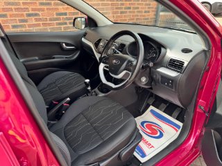 /photos/1045/6374a00e-4e35-4f26-8a71-c85c6f4ea519_i320x240.jpg