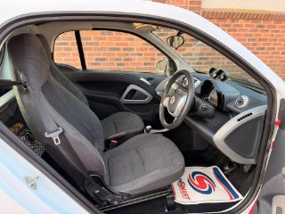 /photos/1045/6fef6d83-f173-49d6-80ff-c480d4109fca_i320x240.jpg