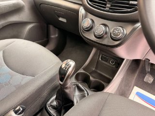 /photos/1045/f0bb86e7-5cbc-4fc7-b954-c2ec20e05310_i320x240.jpg