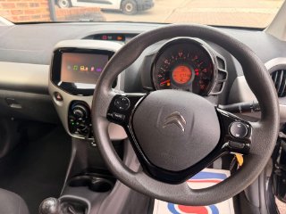 /photos/1045/f9e28256-11d5-4ae9-9a26-19b8e41d5016_i320x240.jpg