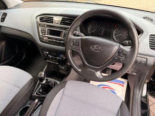 /photos/1045/fe740e07-10a0-4a7f-b83f-3c82e1c98831_i320x240.jpg